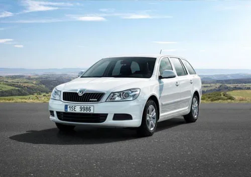 Skoda-Octavia-Combi-13.webp Skoda-Octavia-Combi-13.webp