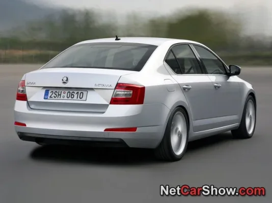 Skoda-Octavia_2013_photo_19.webp Skoda-Octavia_2013_photo_19.webp