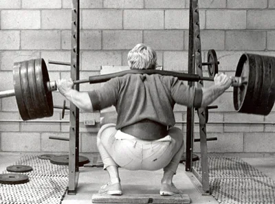 tom-platz-squat.webp tom-platz-squat.webp