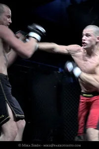 Media '_MG_9394-01.jpg' in category 'Cage 6'