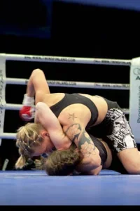 Media 'VG7G0551-53.jpg' in category 'Fight Festival 25'