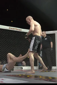 Media 'D3X_3728.jpg' in category 'Cage 15'